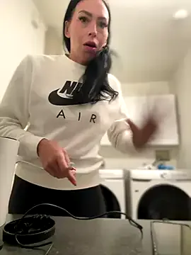 annablisss on StripChat 