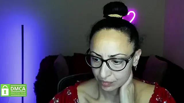 Arianasweety23 on StripChat 