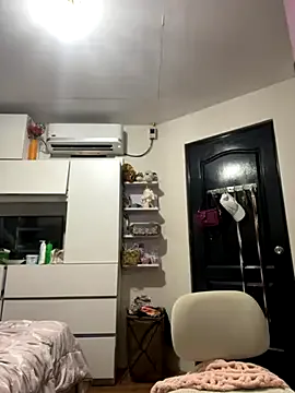 asianmystery203 on StripChat