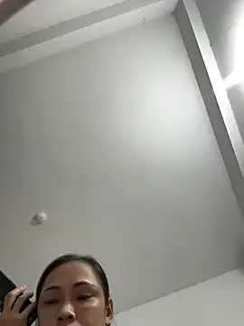 AYW-217 — Let's go shopping together.