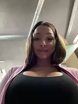 barbiehumpxxx on StripChat 