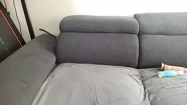 Bella_x69 on StripChat 