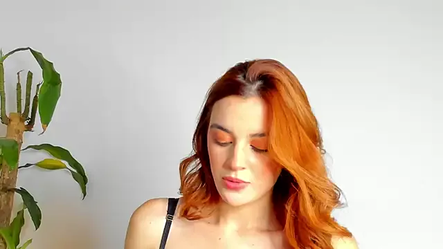 Bellacrox on StripChat