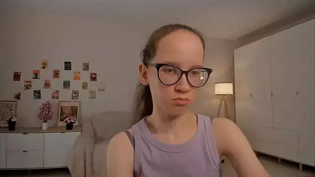 BettyBrowni on StripChat 