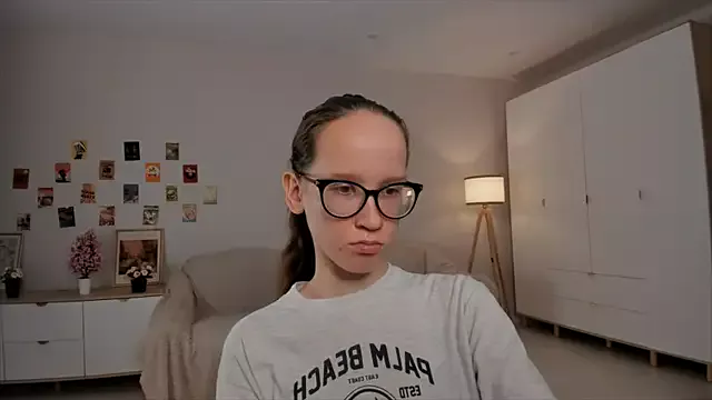 BettyBrowni on StripChat 