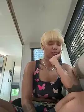 butterflybootyy on StripChat 