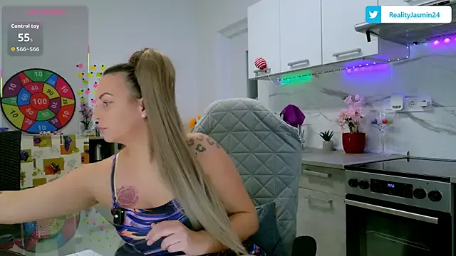 Candee24 — Surprise vagy TOP3-mal megdumcsizzuk