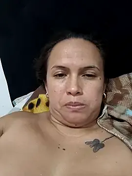carolina_uribe — two hands en mi ass