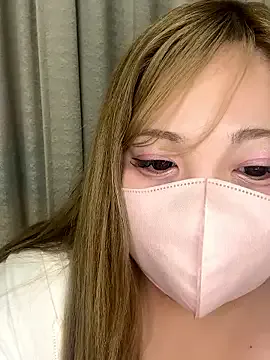 Chua-chan — Freechat on StripChat