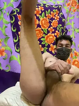 cutekaran — Show dick to stranger girl