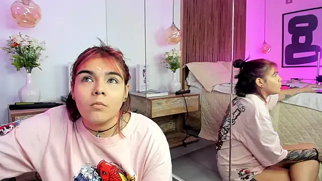 DakkotaBluee on StripChat 
