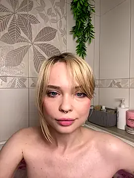 dollfromvenus on StripChat