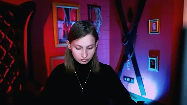 EllaHorton on StripChat 