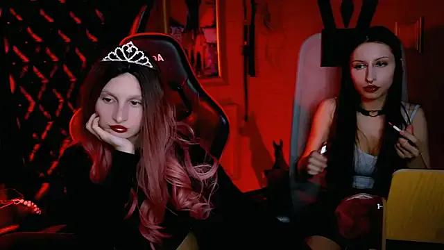 EllaHorton on StripChat 