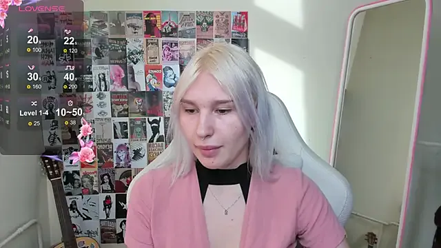 EvelinaLuu on StripChat