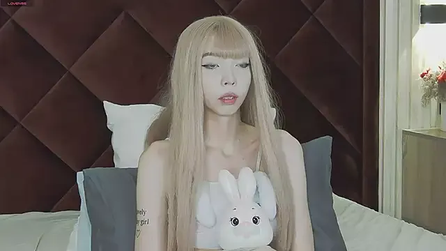 Evelyn_Neal on StripChat 