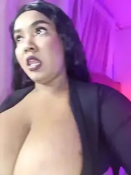 Evelyn_Sandoval on StripChat 