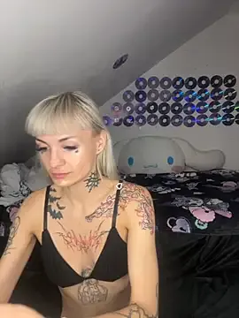 FluffySlutt — Dragon Dildo