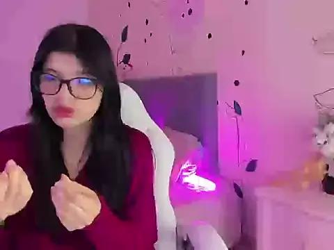 Gia_Brawn — Freechat on StripChat