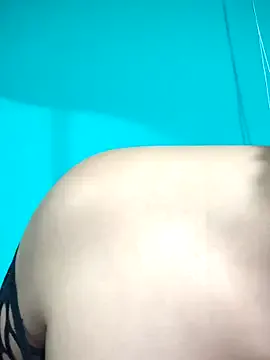 Giviper1 on StripChat