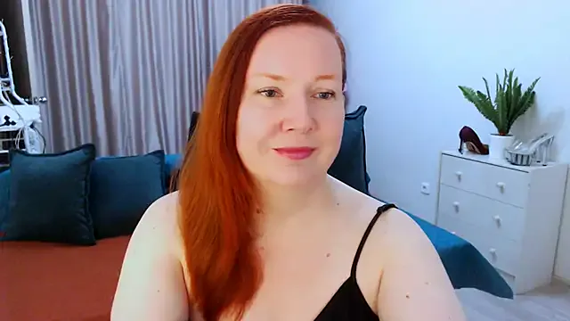 GoddessLara on StripChat 