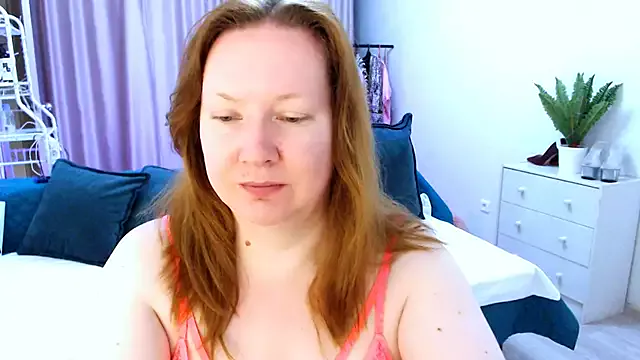 GoddessLara on StripChat 