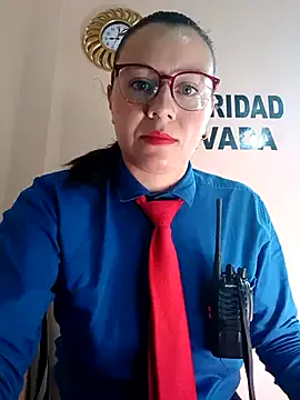 Hannah-colx — I give my boss a blowjob and he cums in