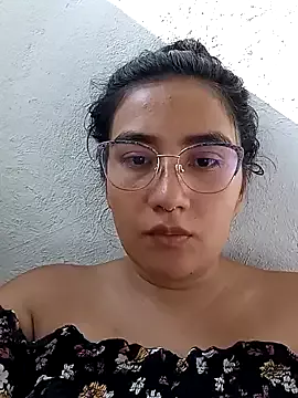 Hellen_Alex on StripChat