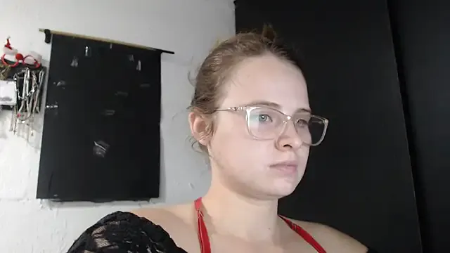 HellenMiyer1111 on StripChat