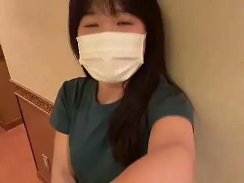 hikiwarinatto_xoxo — Freechat on StripChat