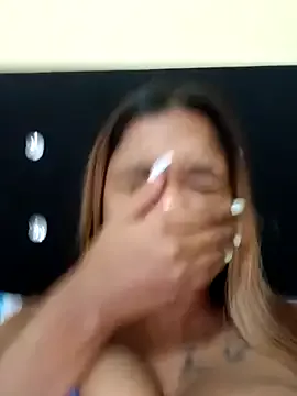 Indianqueen03 on StripChat 