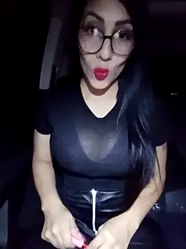 Isabellitasexi38 — squirt on beer and drink it TK