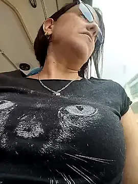IsisBlake on StripChat