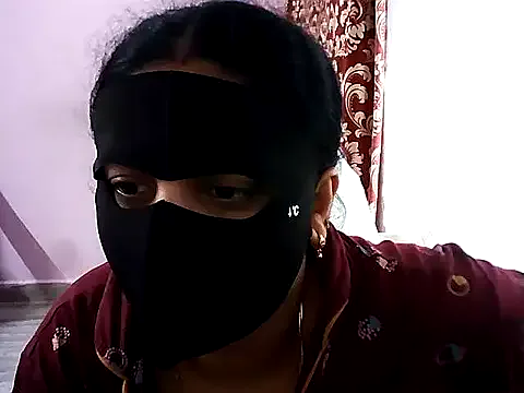 jannu6482 on StripChat 