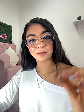 jenn_fit — Feet show with saliva+plug