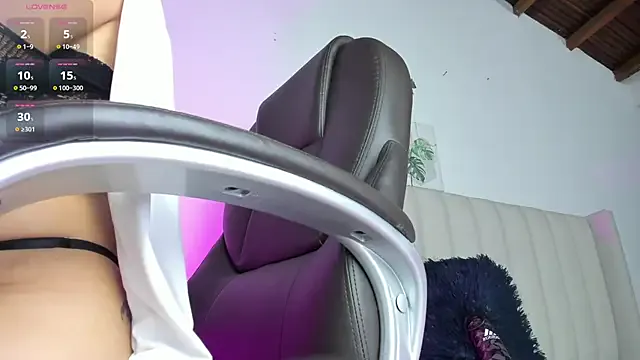 Kala_Alia on StripChat 