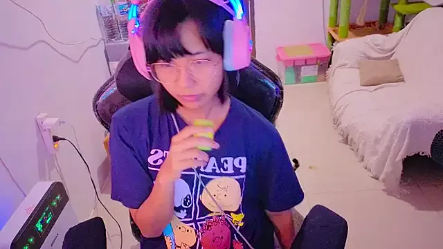 Kana_G on StripChat 