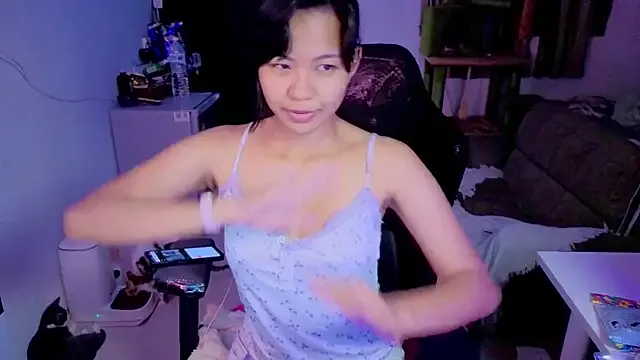 Kana_G on StripChat 