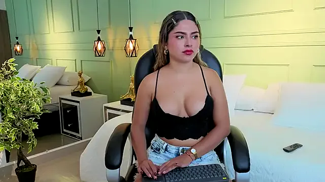 kataliina__ on StripChat 
