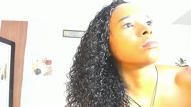 kelly_thomson on StripChat 