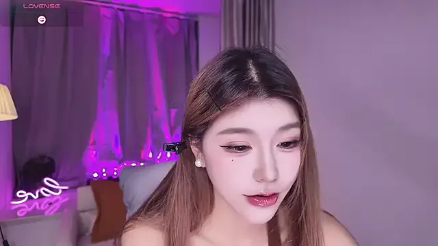 Kiki--2025 on StripChat 