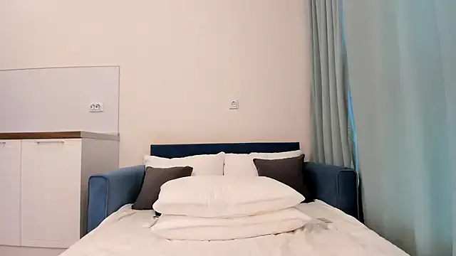 Kitty_Player on StripChat 