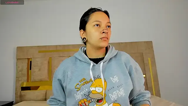Kitty_ravee — GOAL:  Full Naked 