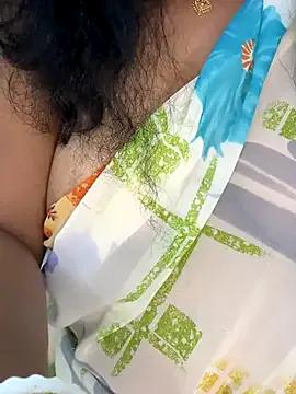 Kritika_21 — Shower show with dildo