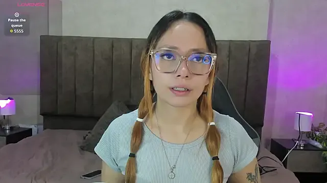 LanaMills_ on StripChat 