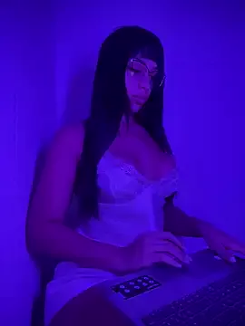 LaraCastro559 on StripChat 