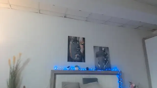 LaylaCruzRose on StripChat 