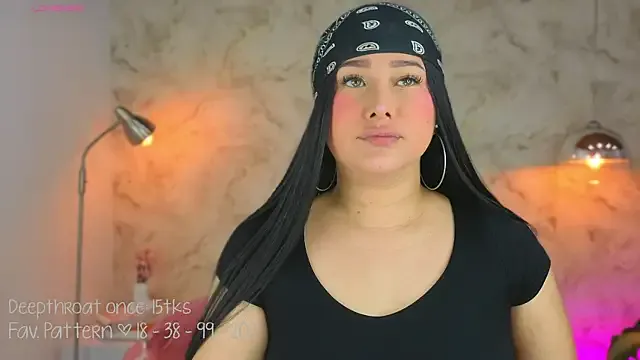 Leaa_Cox on StripChat