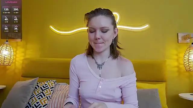 lessysweety on StripChat 