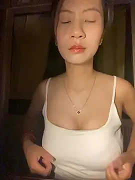 Lil-Gi on StripChat 